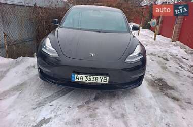 Седан Tesla Model 3 2019 в Києві