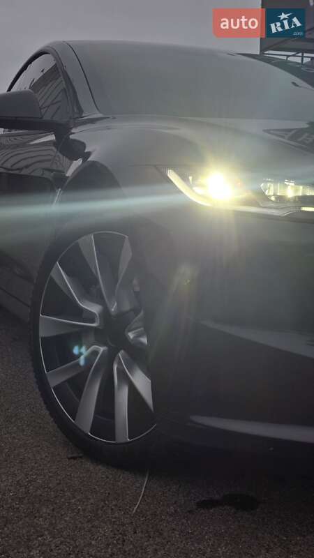 Седан Tesla Model 3 2024 в Киеве фото 50 Седан Tesla Model 3 2024 в Киеве