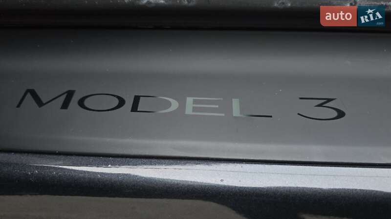 Седан Tesla Model 3 2024 в Киеве фото 25 Седан Tesla Model 3 2024 в Киеве