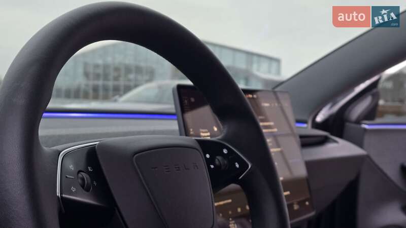 Седан Tesla Model 3 2024 в Киеве фото 49 Седан Tesla Model 3 2024 в Киеве