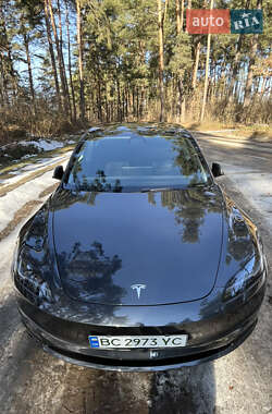 Седан Tesla Model 3 2024 в Львові