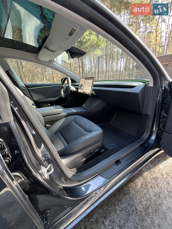 Седан Tesla Model 3 2024 в Львове фото 13 Седан Tesla Model 3 2024 в Львове