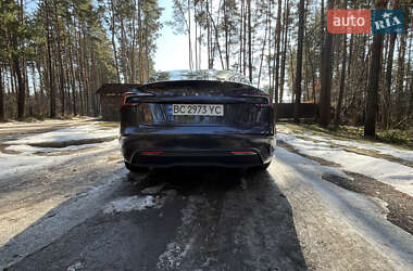 Седан Tesla Model 3 2024 в Львові