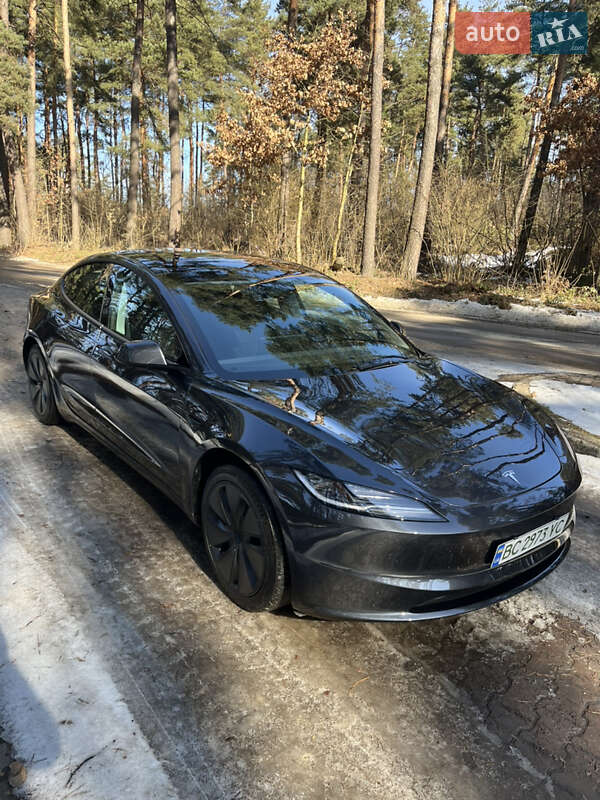 Седан Tesla Model 3 2024 в Львове фото 29 Седан Tesla Model 3 2024 в Львове