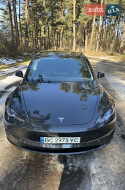 Седан Tesla Model 3 2024 в Львові