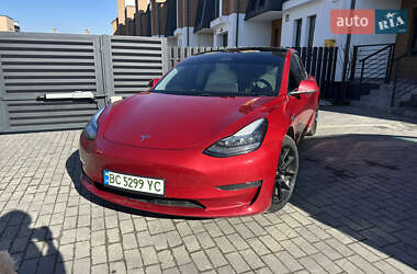Седан Tesla Model 3 2020 в Львові фото Седан Tesla Model 3 2020 в Львові