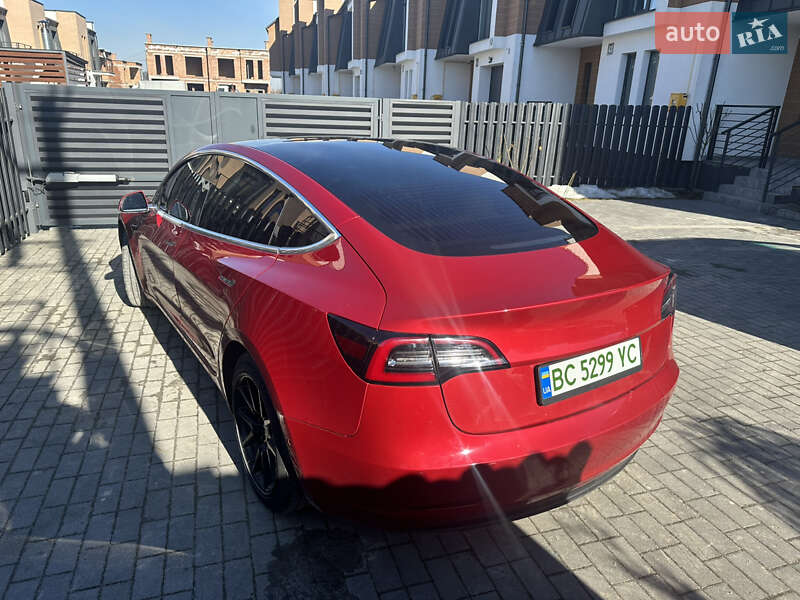 Седан Tesla Model 3 2020 в Львові фото 8 Седан Tesla Model 3 2020 в Львові