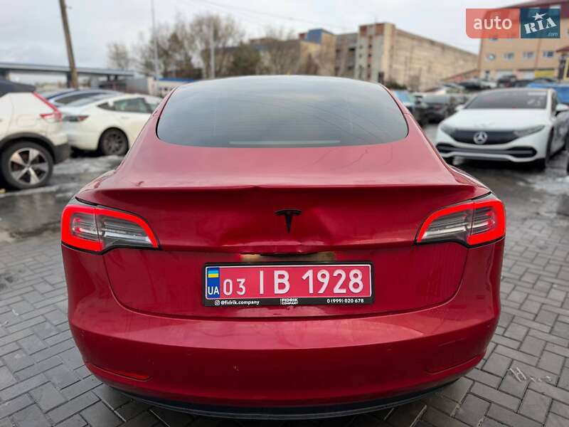 Седан Tesla Model 3 2022 в Луцьку фото 3 Седан Tesla Model 3 2022 в Луцьку