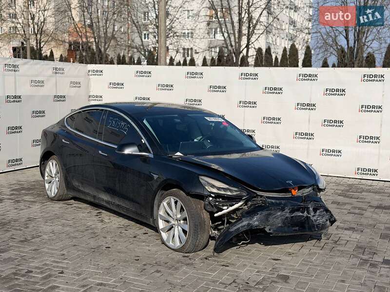 Tesla Model 3 2019 Tesla Model 3 2019