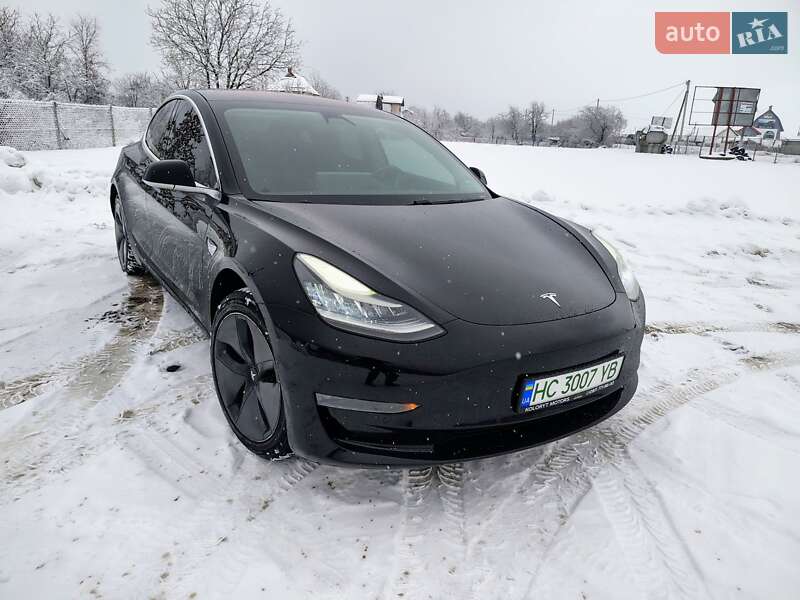Tesla Model 3 2018