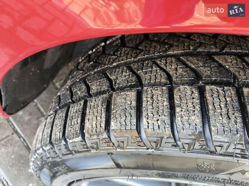 Седан Tesla Model 3 2018 в Луцьку