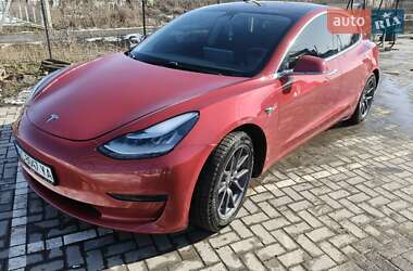 Седан Tesla Model 3 2018 в Луцьку