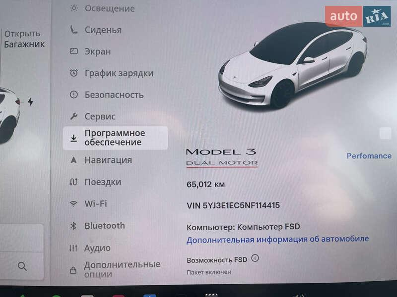 Седан Tesla Model 3 2021 в Киеве