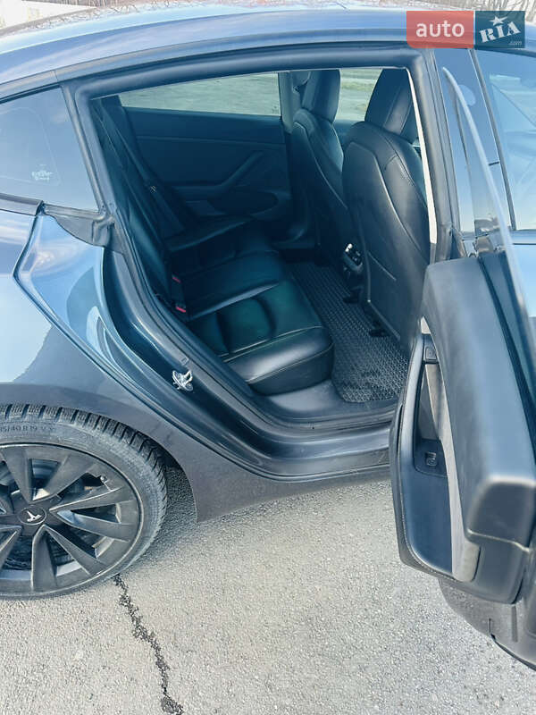 Седан Tesla Model 3 2021 в Львове фото 14 Седан Tesla Model 3 2021 в Львове