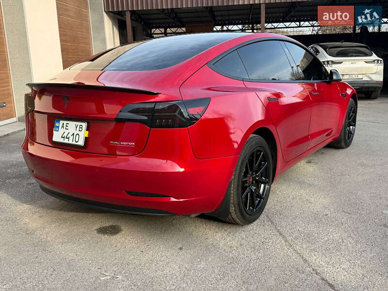 Седан Tesla Model 3 2018 в Днепре