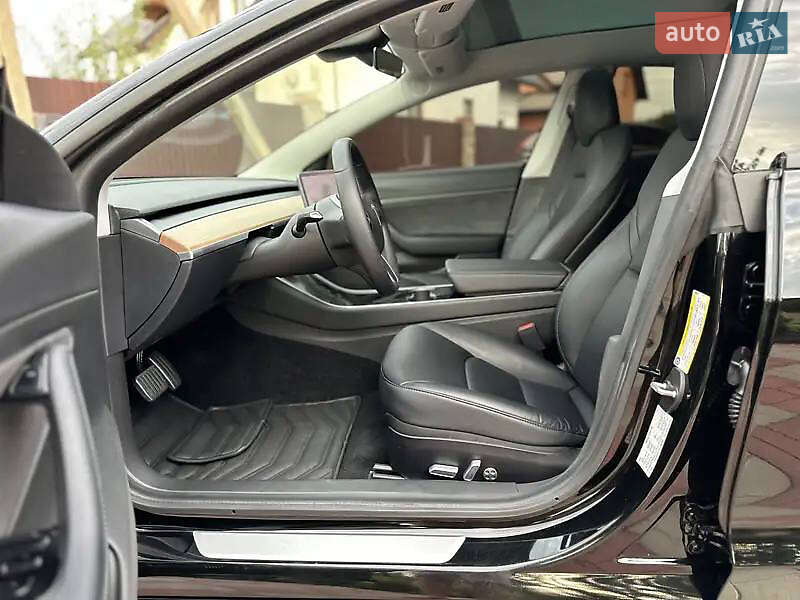 Седан Tesla Model 3 2020 в Вінниці фото 11 Седан Tesla Model 3 2020 в Вінниці