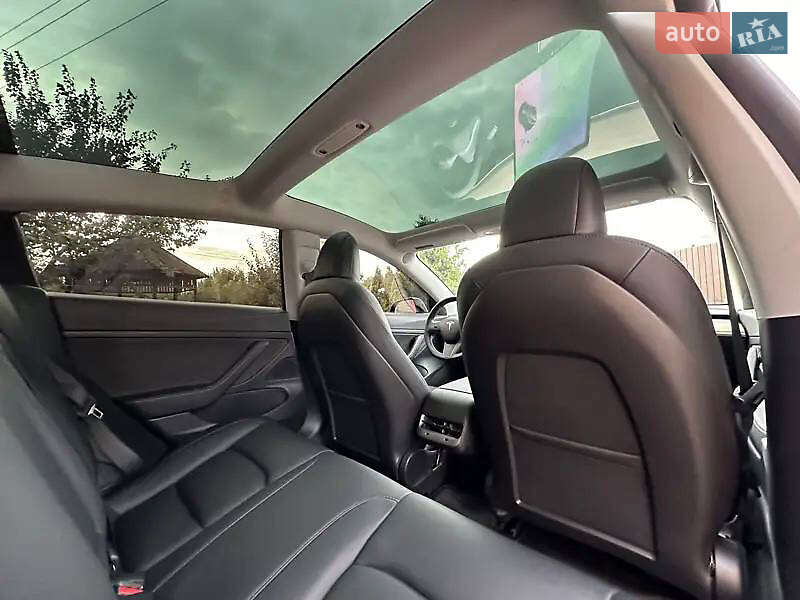Седан Tesla Model 3 2020 в Виннице фото 12 Седан Tesla Model 3 2020 в Виннице