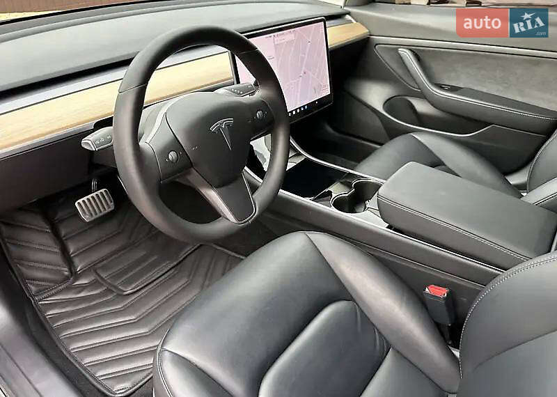 Седан Tesla Model 3 2020 в Вінниці фото 15 Седан Tesla Model 3 2020 в Вінниці