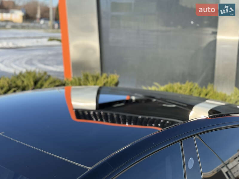 Седан Tesla Model 3 2019 в Харкові