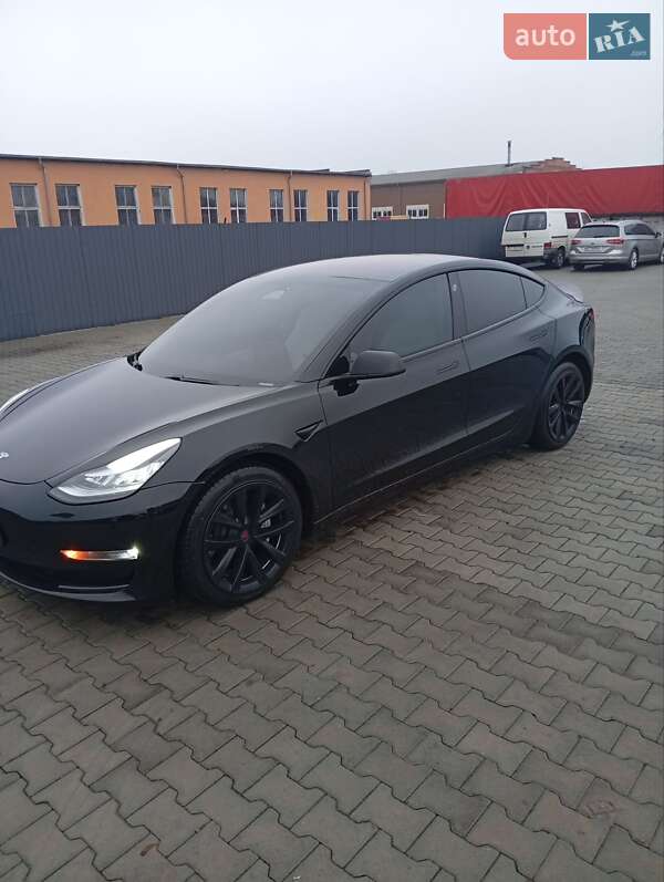 Седан Tesla Model 3 2018 в Нововолинську фото 2 Седан Tesla Model 3 2018 в Нововолинську