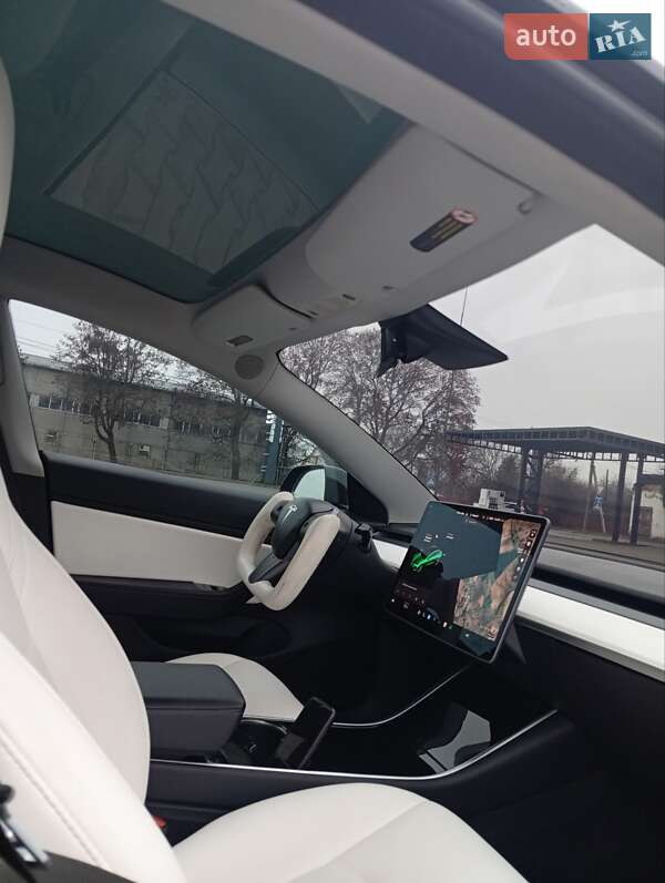 Седан Tesla Model 3 2018 в Нововолинську фото 15 Седан Tesla Model 3 2018 в Нововолинську