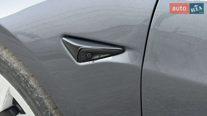 Седан Tesla Model 3 2022 в Запоріжжі