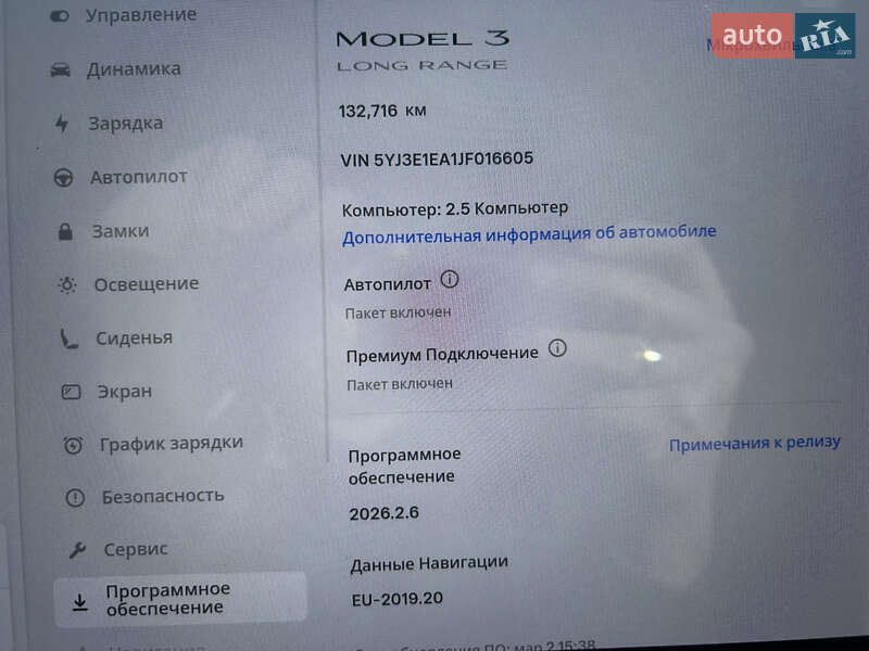 Седан Tesla Model 3 2018 в Киеве