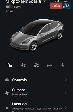 Седан Tesla Model 3 2018 в Киеве