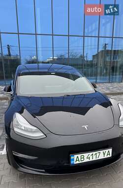 Седан Tesla Model 3 2019 в Виннице