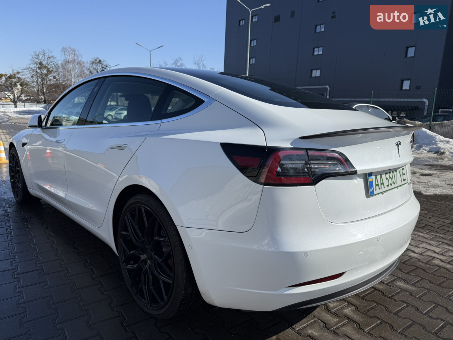 2020 Tesla Model 3 - мініатюра 15