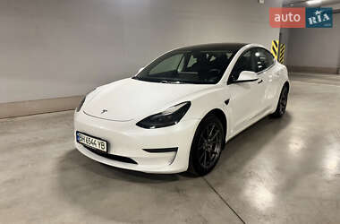 Седан Tesla Model 3 2020 в Одесі