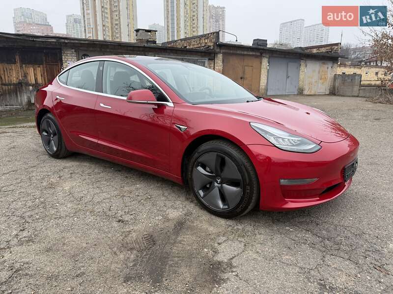 Tesla Model 3 2018 Tesla Model 3 2018