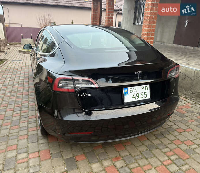 Седан Tesla Model 3 2020 в Одессе