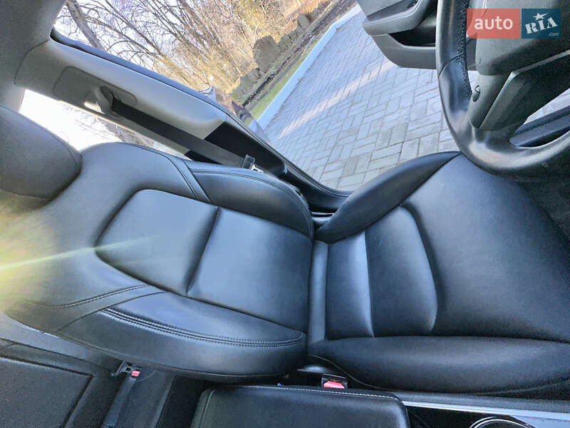 Седан Tesla Model 3 2018 в Дрогобыче фото 18 Седан Tesla Model 3 2018 в Дрогобыче