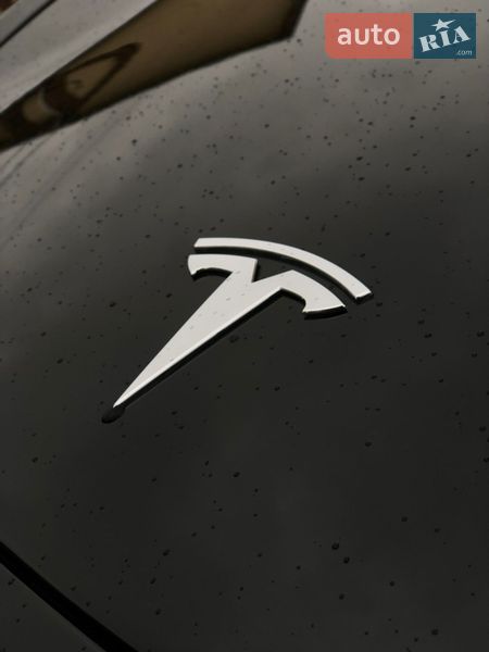 Седан Tesla Model 3 2022 в Белой Церкви