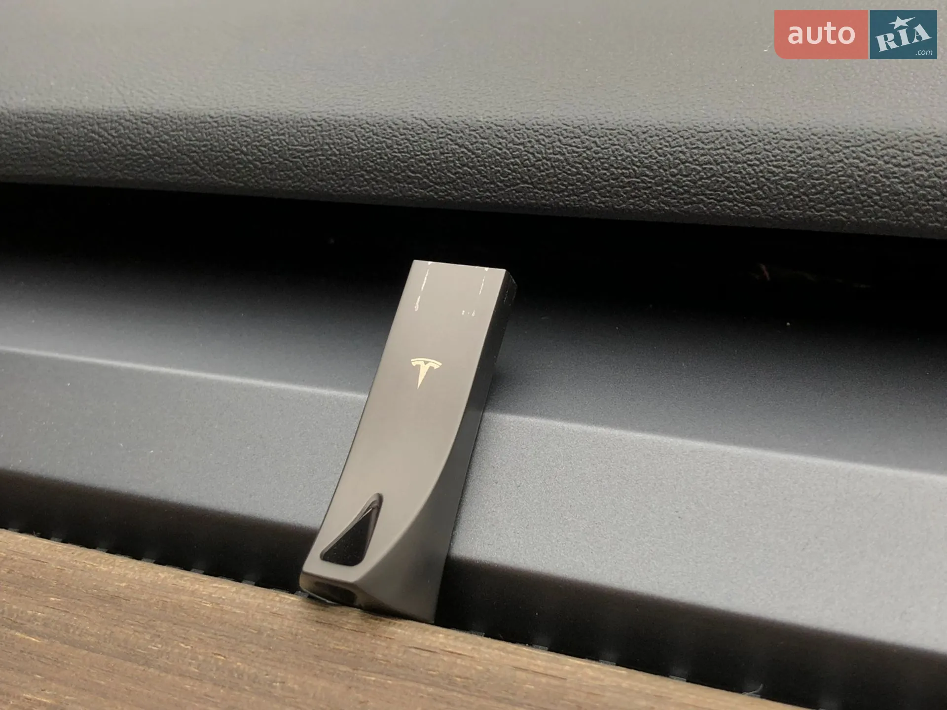 2022 Tesla Model 3 - мініатюра 18