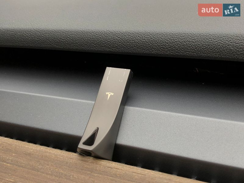 Седан Tesla Model 3 2022 в Белой Церкви