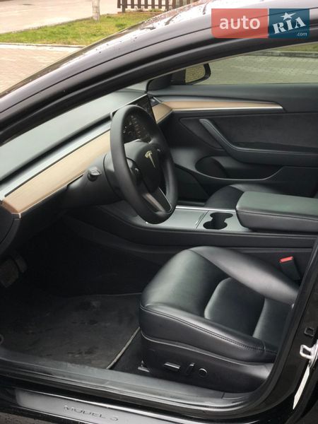 Седан Tesla Model 3 2022 в Белой Церкви фото 25 Седан Tesla Model 3 2022 в Белой Церкви
