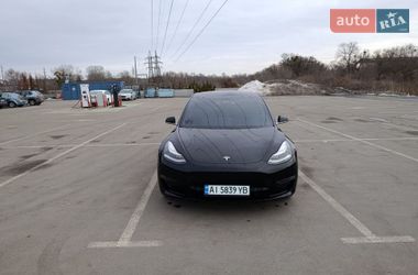 Седан Tesla Model 3 2019 в Ірпені