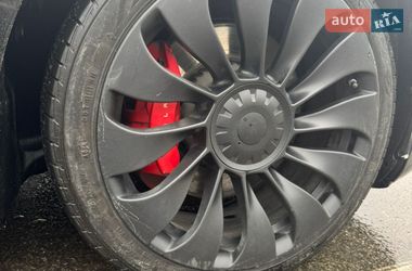 Седан Tesla Model 3 2018 в Киеве