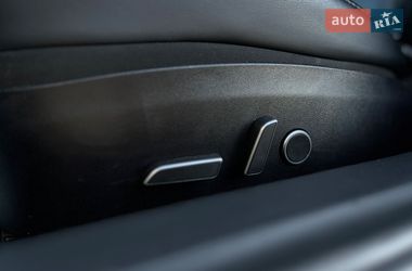 Седан Tesla Model 3 2021 в Коломые