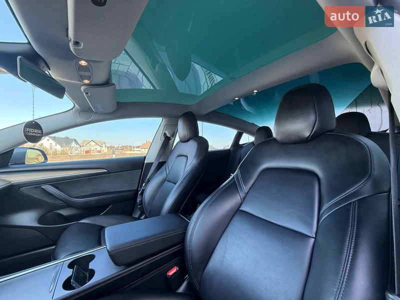 Седан Tesla Model 3 2022 в Луцьку фото 27 Седан Tesla Model 3 2022 в Луцьку