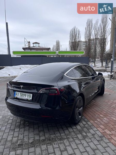 Седан Tesla Model 3 2019 в Белой Церкви