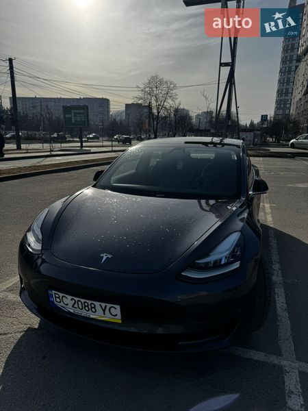 Седан Tesla Model 3 2019 в Львові фото 4 Седан Tesla Model 3 2019 в Львові