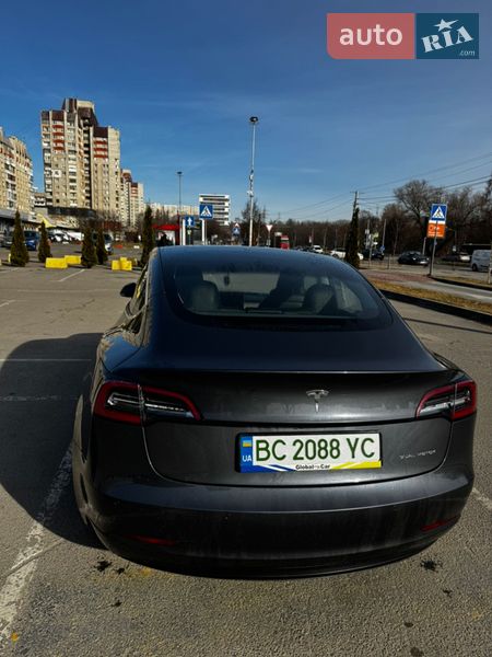 Седан Tesla Model 3 2019 в Львові фото 11 Седан Tesla Model 3 2019 в Львові