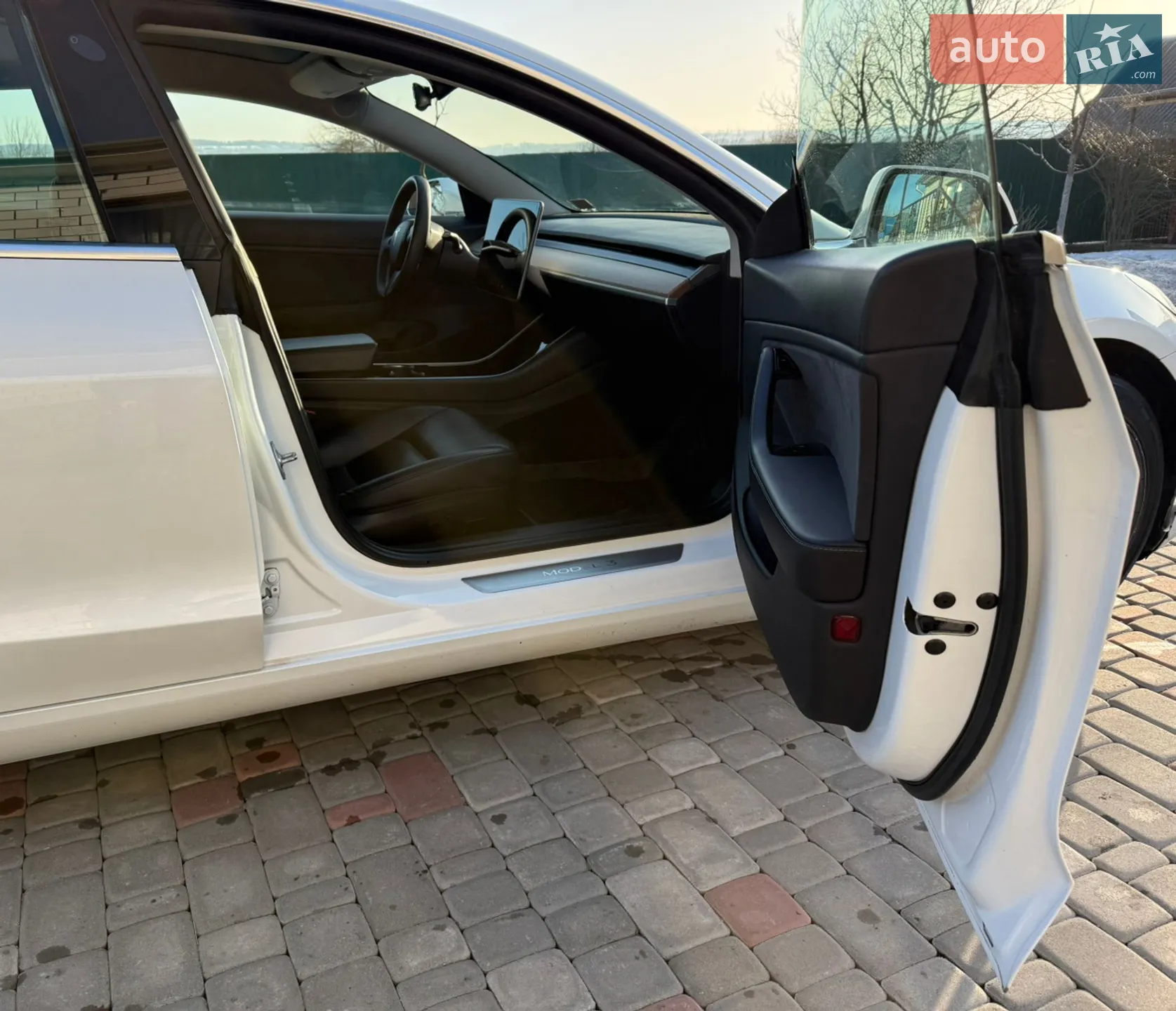 2020 Tesla Model 3 - мініатюра 19