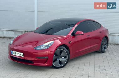 Седан Tesla Model 3 2021 в Ивано-Франковске