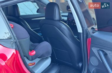 Седан Tesla Model 3 2021 в Ивано-Франковске