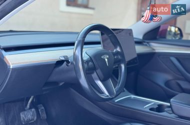 Седан Tesla Model 3 2021 в Ивано-Франковске