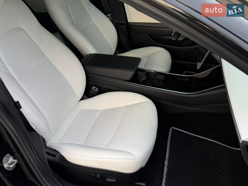 Седан Tesla Model 3 2018 в Калуші фото 27 Седан Tesla Model 3 2018 в Калуші